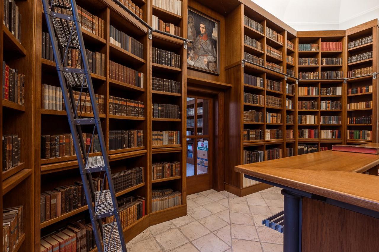 Nove Adalbertinum Hradec Králové Dış mekan fotoğraf